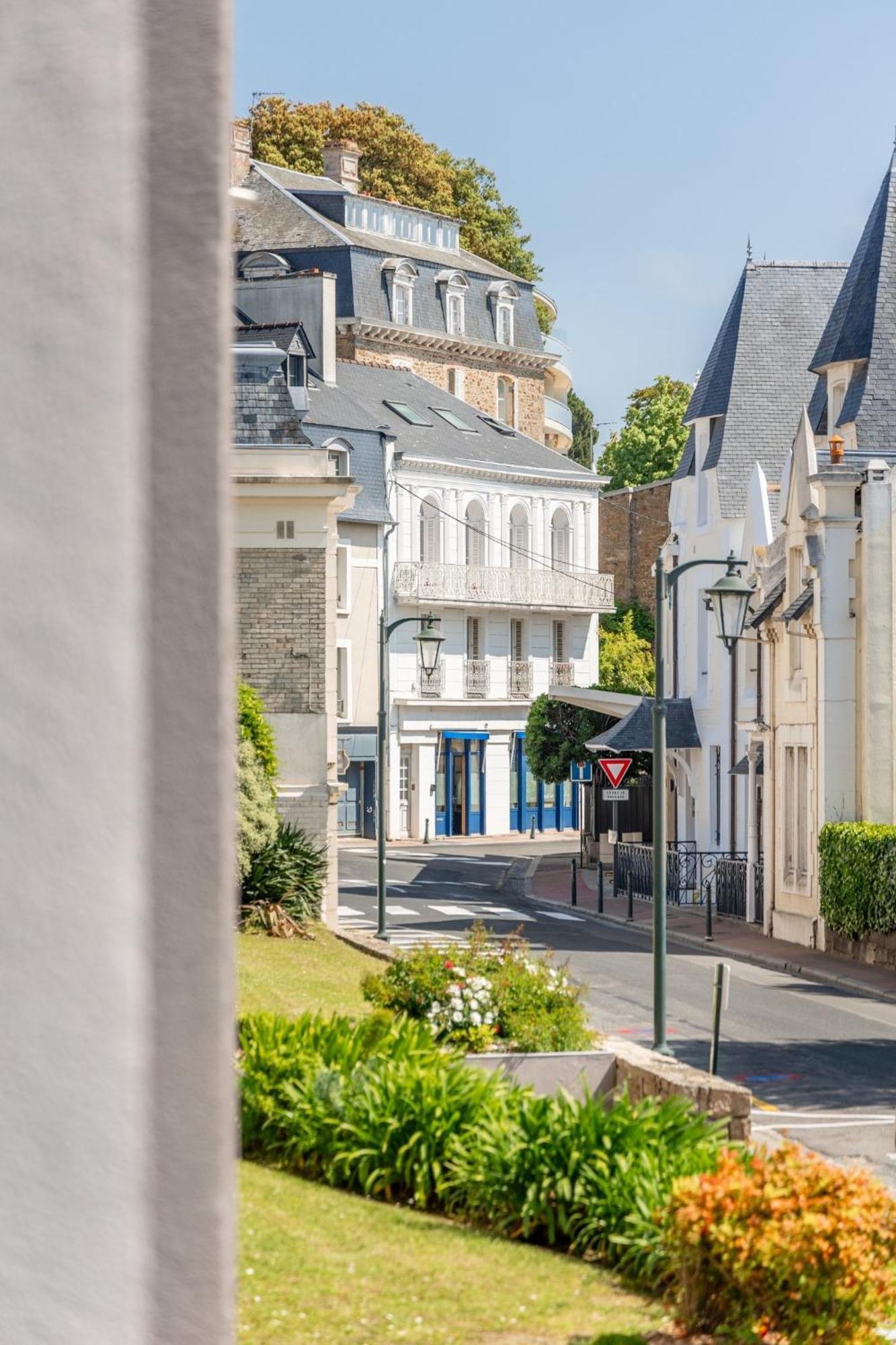 Sunshine - Appartement 2Pers - Terrasse Vue Mer - Dinard Eksteriør bilde